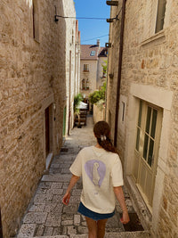 Guitar Pick Heavyweight T-Shirt Creme