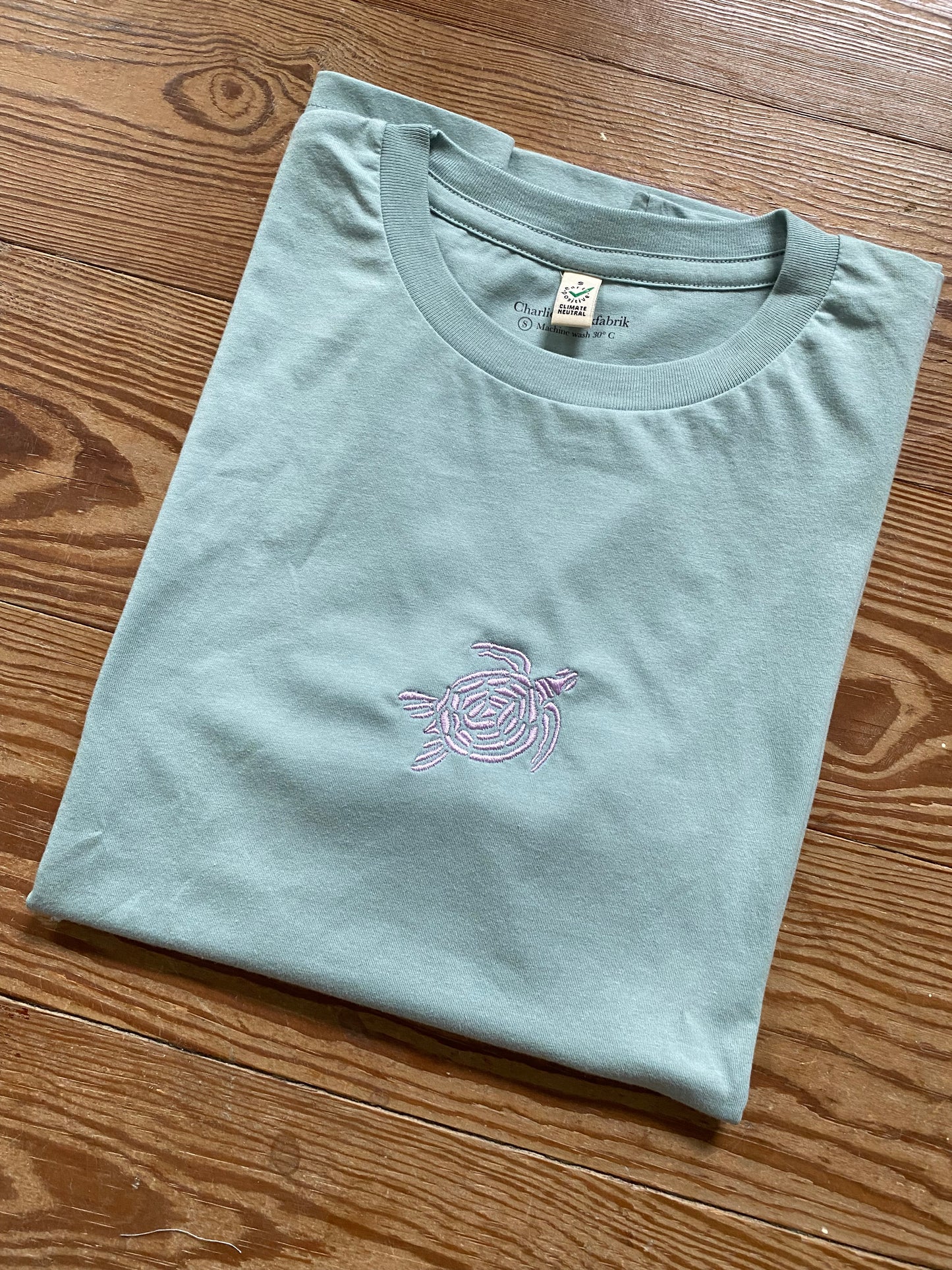 Sea Turtle T-Shirt | Ready to Ship