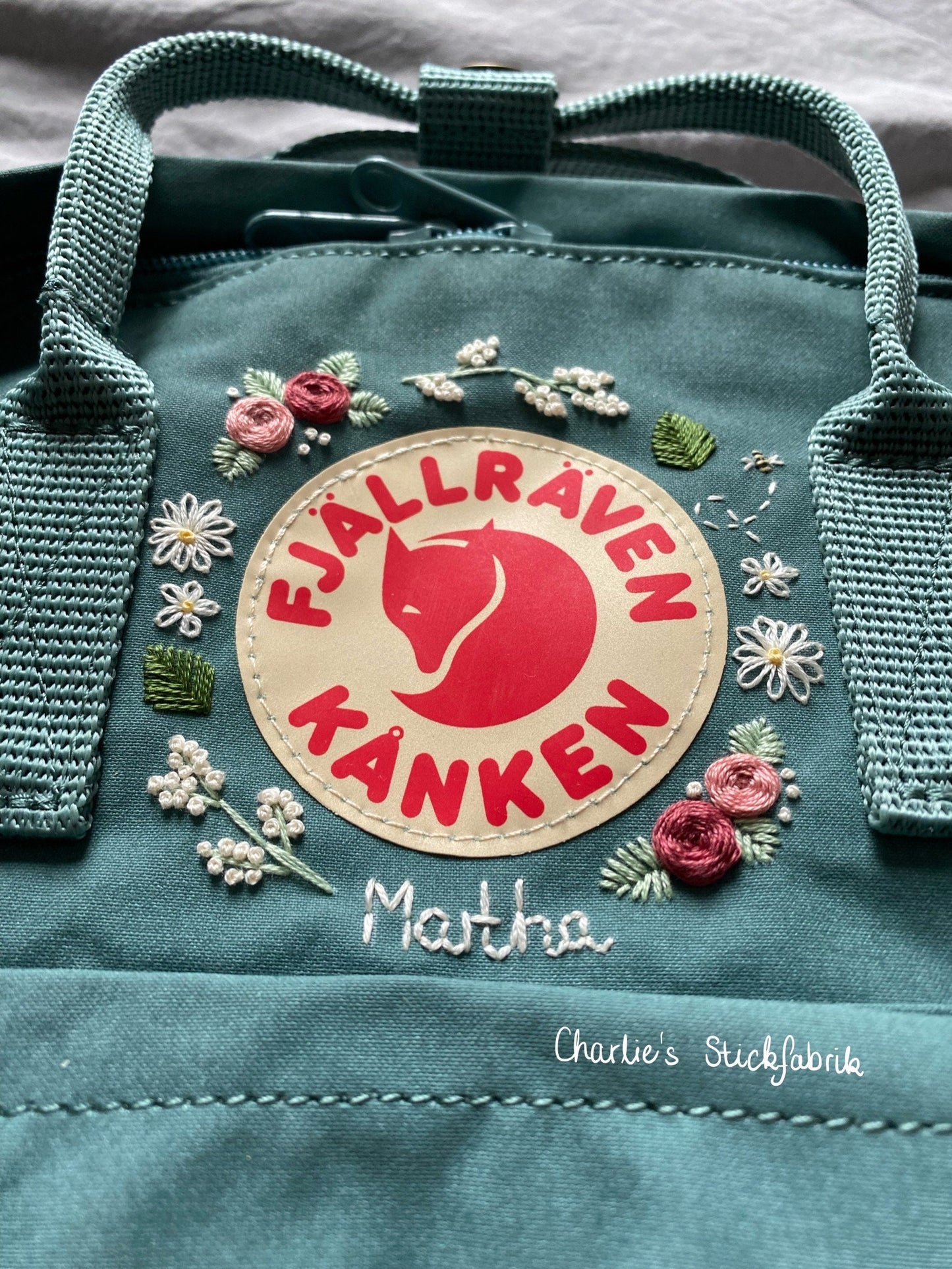 Individuell bestickter Rucksack mit Namen | personalisierter Fjällräven Kanken